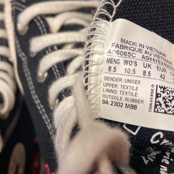 Converse Shoes - Picture 5 of 5